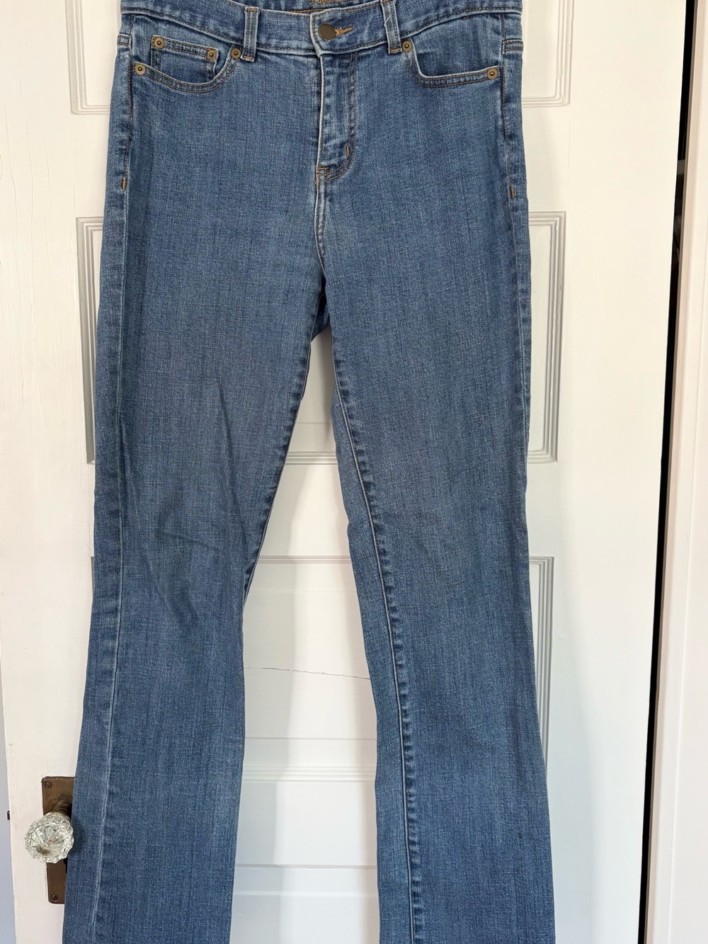 Ralph Lauren Lauren jeans Co Mid Wash Denim Size 4 Slight Flare Classic